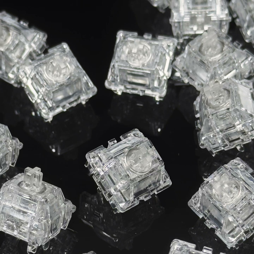 UR Ice Magnetic Extreme Switch - Keyboard Gaming Transparent reseña y precio