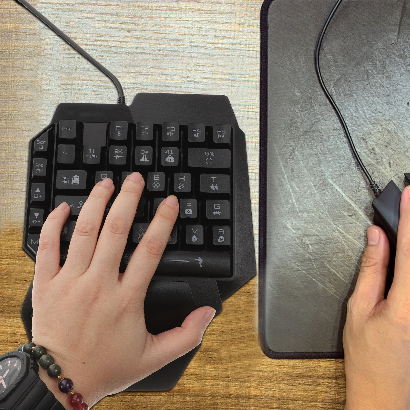 Single-Handed Gaming Keyboard  - Gaming Keyboard Training reseña y precio
