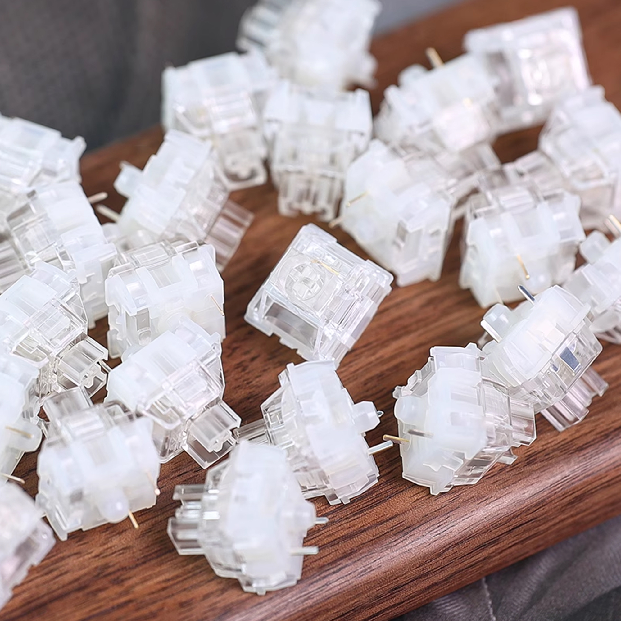 TTC Frozen Switch V2 Mechanica - Keyboard Gaming Transparent reseña y precio