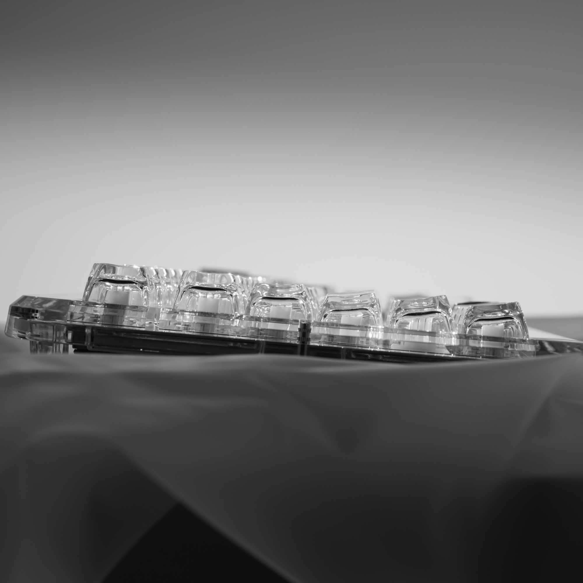 XVX Crystal Transparent SA Pro - Gaming Keyboard Typewriter reseña y precio