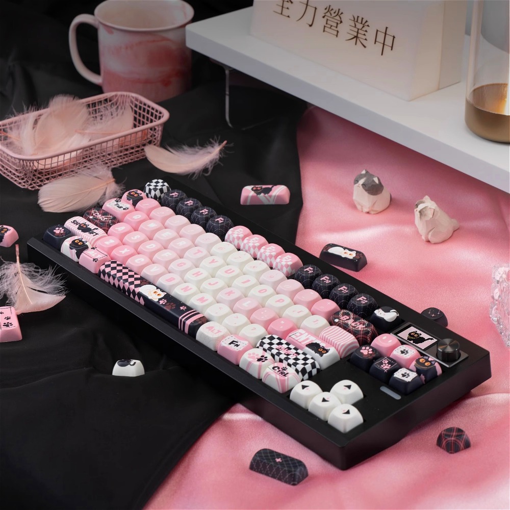 Custom MOA Profile Black Pink  - Keyboard Gaming Black reseña y precio