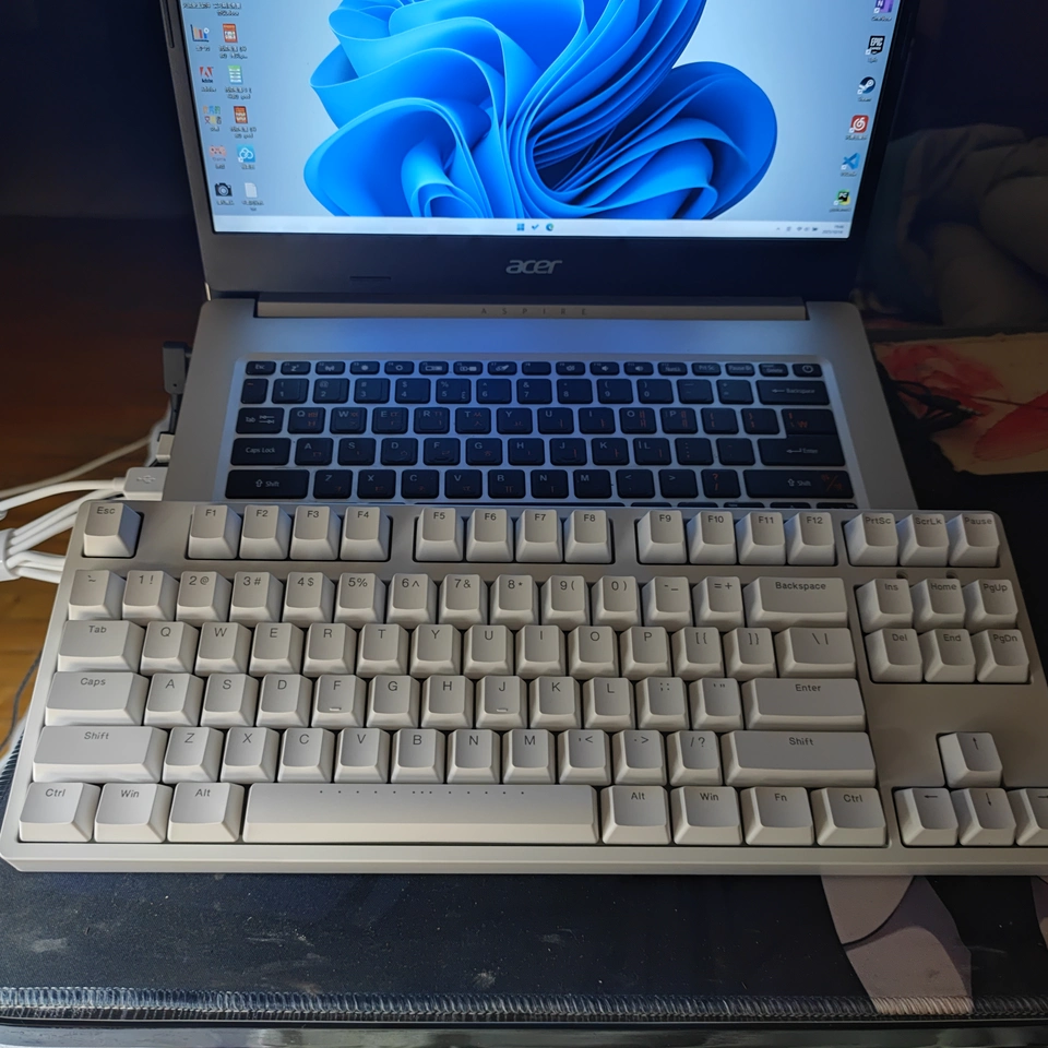 IKBC Wired Vintage C87 cherry  - Gaming Keyboard Tkl reseña y precio