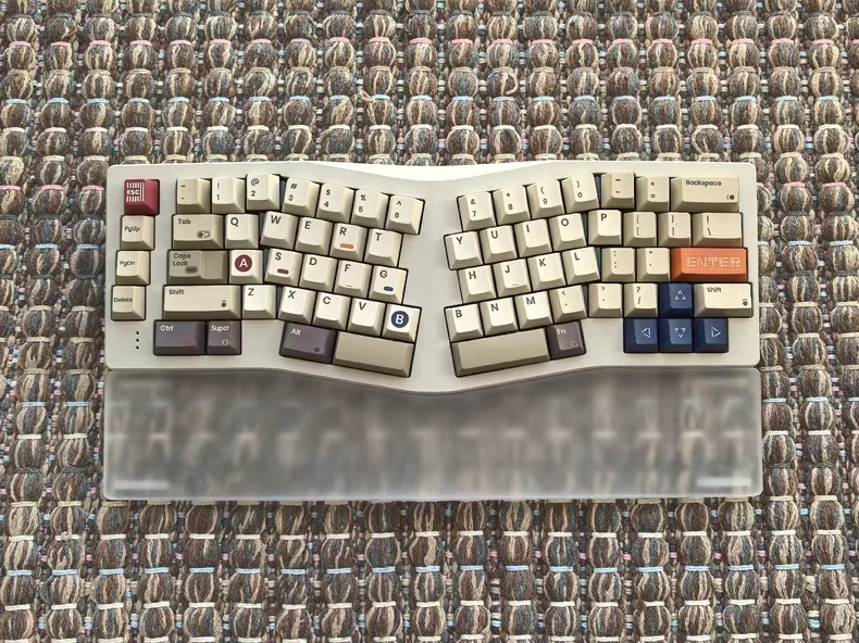 Neo Ergo Palm Rest CustomWoode - Gaming Keyboard Hand reseña y precio