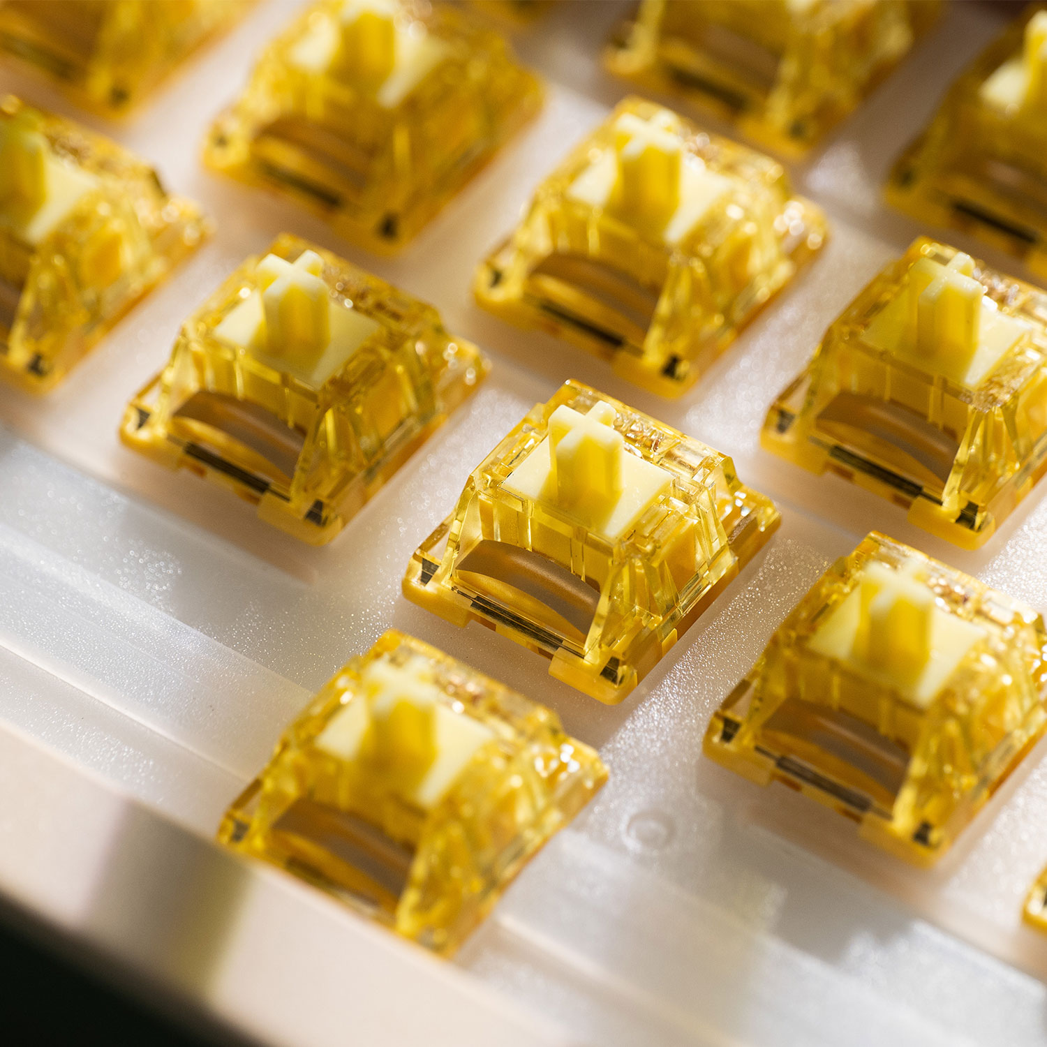 Akko V5 Pro Cream Yellow Switc - Keyboard Lube Kit reseña y precio